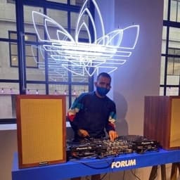 Featured image for: Trump's Immigration Crackdown Detains Innocent Families While Criminals Roam Free Trump's Immigration Crackdown Detains Innocent Families While Criminals Roam Free