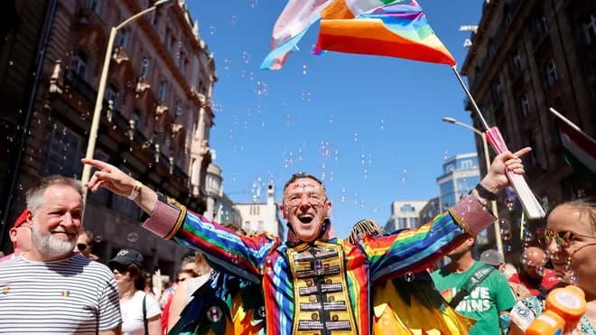 Featured image for: 100,000 Defy Tyranny as Hungary's Pride March Faces Brutal Crackdown and Legal Threats 100,000 Defy Tyranny as Hungary's Pride March Faces Brutal Crackdown and Legal Threats