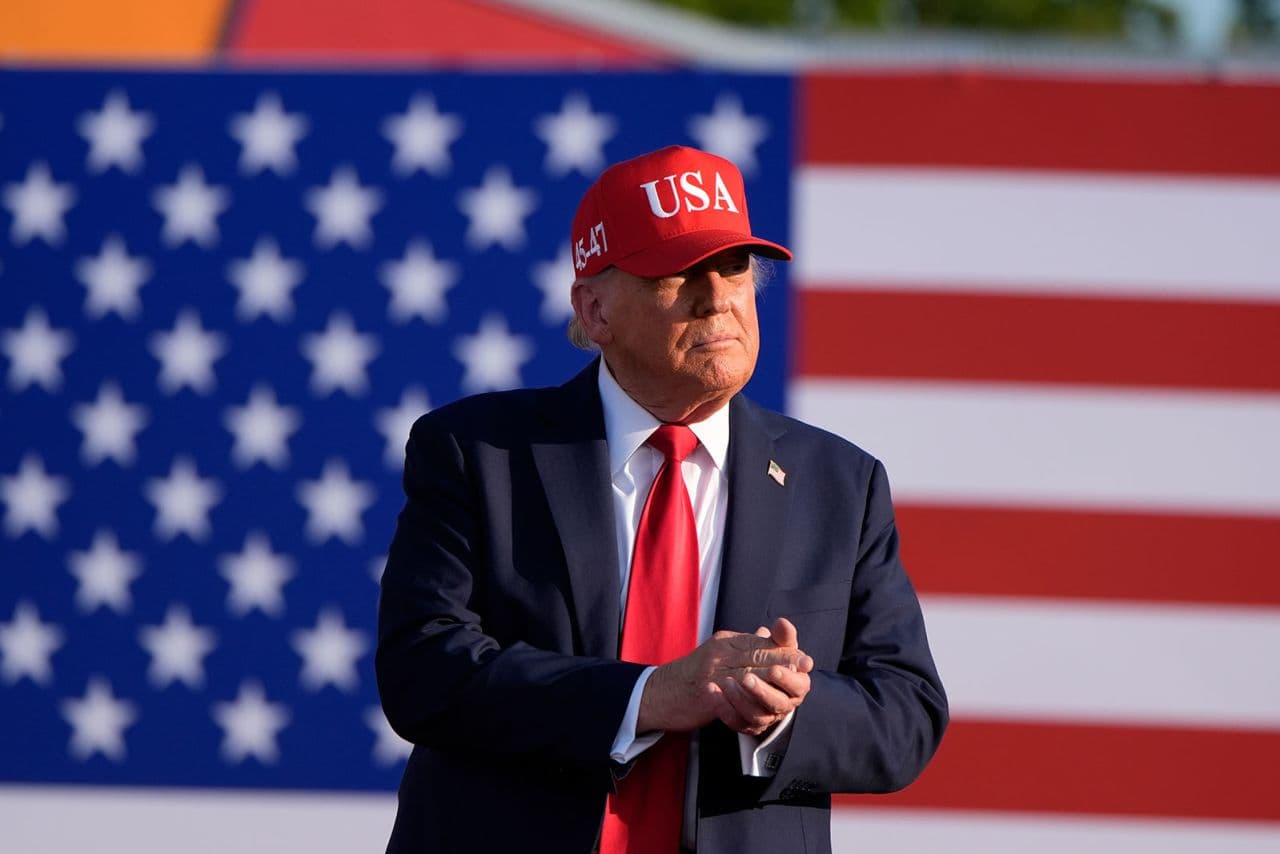 Featured image for: Young Americans Sue Trump for $1 Trillion in Climate Destruction and a Future Without Fossil Fuels Young Americans Sue Trump for $1 Trillion in Climate Destruction and a Future Without Fossil Fuels