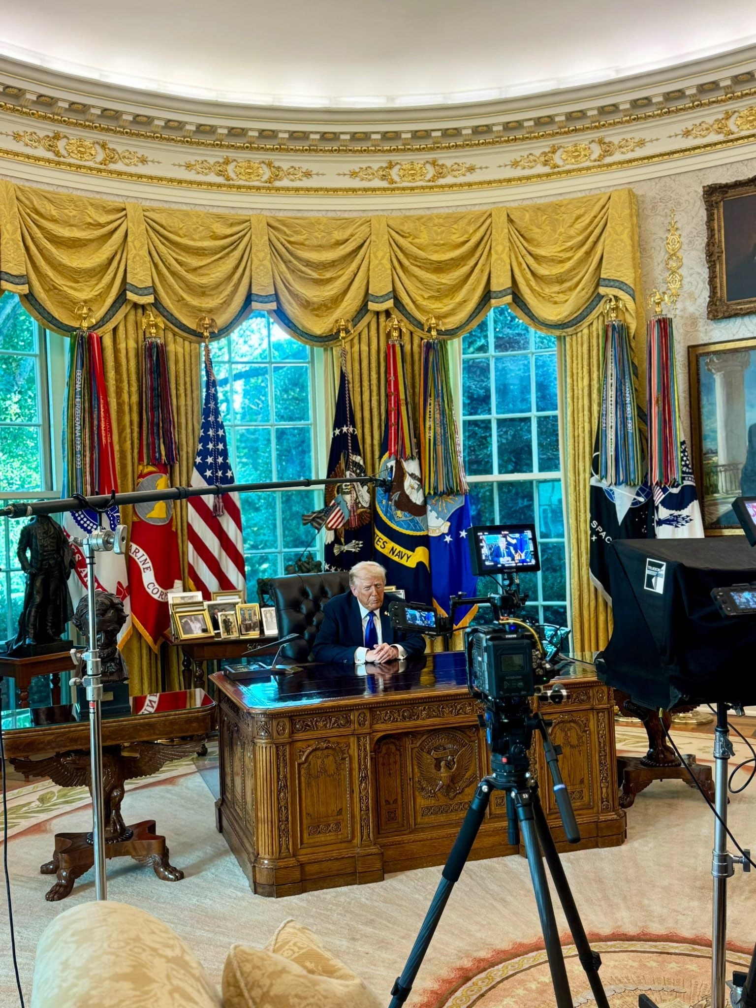 Featured image for: Trump records Oval Office address to Hamas after peace deal acceptance Trump records Oval Office address to Hamas after peace deal acceptance