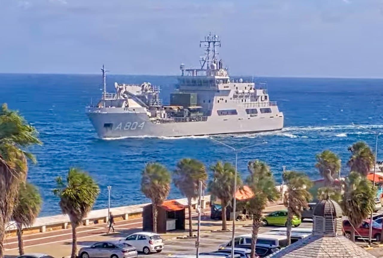 Featured image for: Netherlands Deploys HNLMS Pelikaan to Caribbean Amid Venezuela Tensions Netherlands Deploys HNLMS Pelikaan to Caribbean Amid Venezuela Tensions