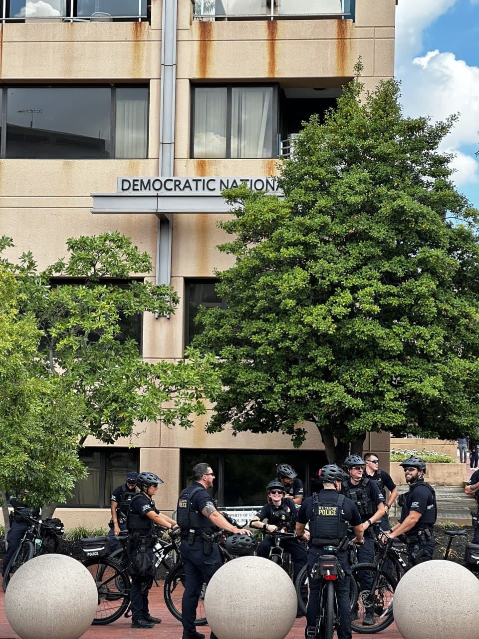 Featured image for: Capitol Police Heighten Security Outside DNC Headquarters Today Capitol Police Heighten Security Outside DNC Headquarters Today