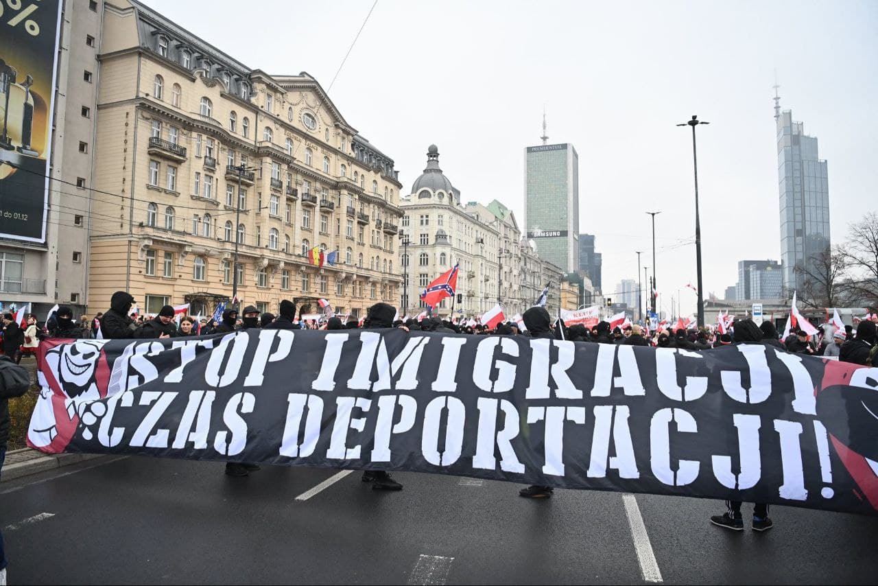 Featured image for: Poland marks 107th Independence Day with nationalist march in Warsaw Poland marks 107th Independence Day with nationalist march in Warsaw