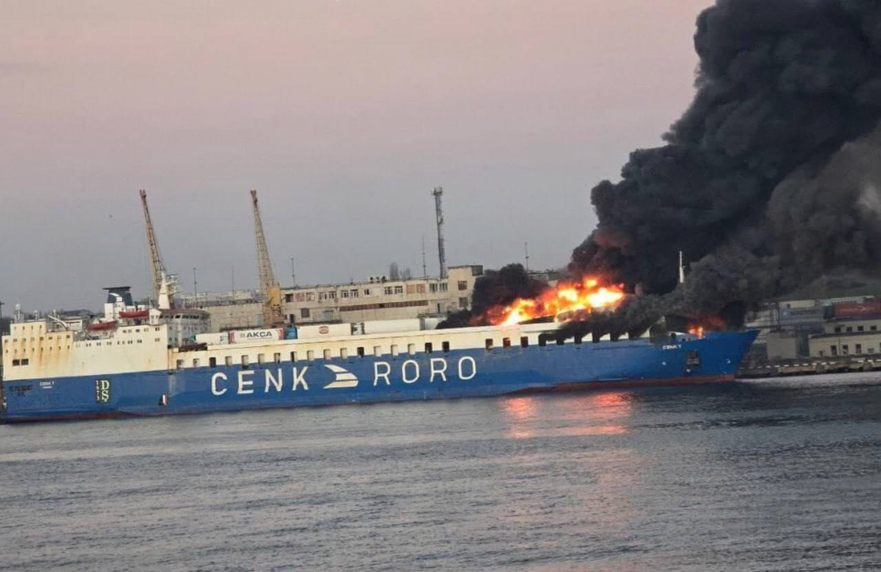 Featured image for: Russian kamikaze drone strikes Turkish cargo ship CENK T at Odesa Port Russian kamikaze drone strikes Turkish cargo ship CENK T at Odesa Port