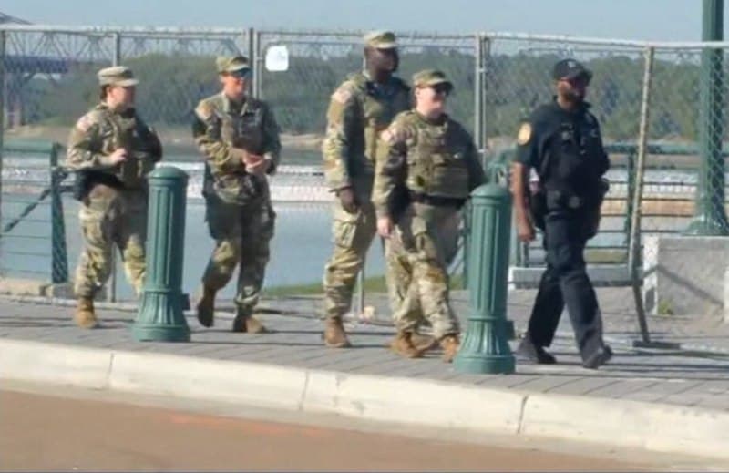 Featured image for: National Guard troops patrolling streets of Memphis, Tennessee National Guard troops patrolling streets of Memphis, Tennessee