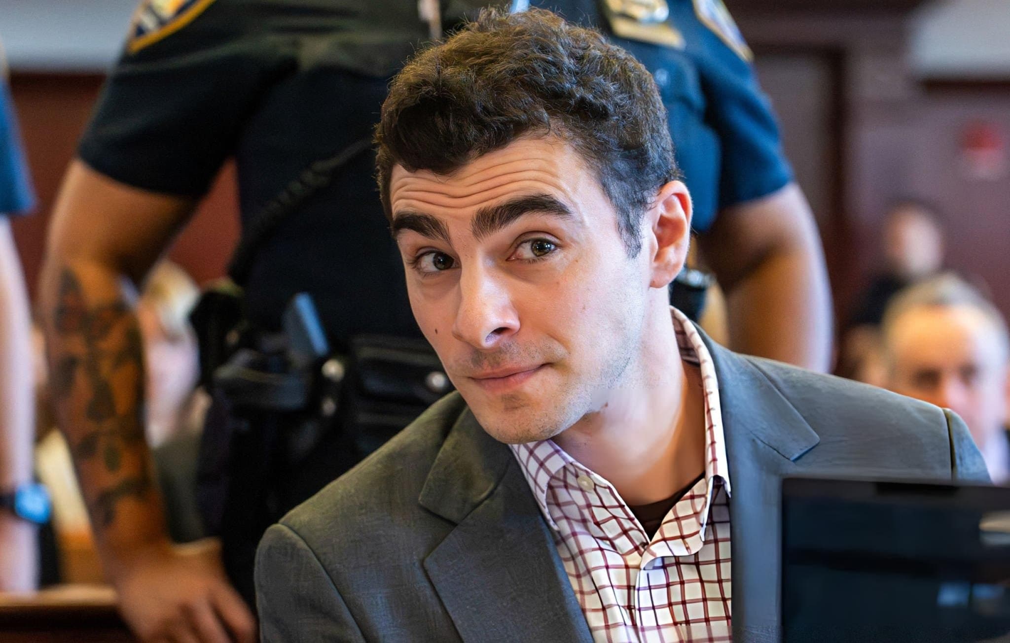 Featured image for: Luigi Mangione back in court as attorneys seek to dismiss arrest evidence Luigi Mangione back in court as attorneys seek to dismiss arrest evidence