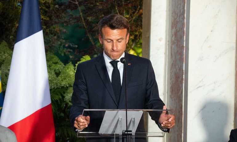 Featured image for: Macron's approval rating falls to new low of 19%, poll shows Macron's approval rating falls to new low of 19%, poll shows