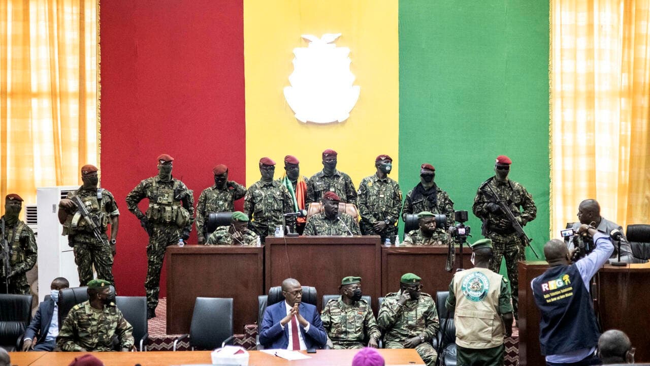 Featured image for: Breaking: Guinea Junta Suspends Three Major Parties for 90 Days Breaking: Guinea Junta Suspends Three Major Parties for 90 Days