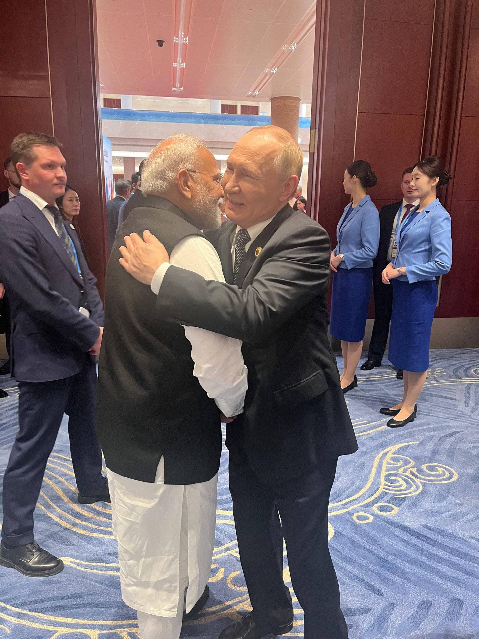 Featured image for: Putin, Modi, Xi Unite at SCO Summit to Tackle Global Challenges Putin, Modi, Xi Unite at SCO Summit to Tackle Global Challenges