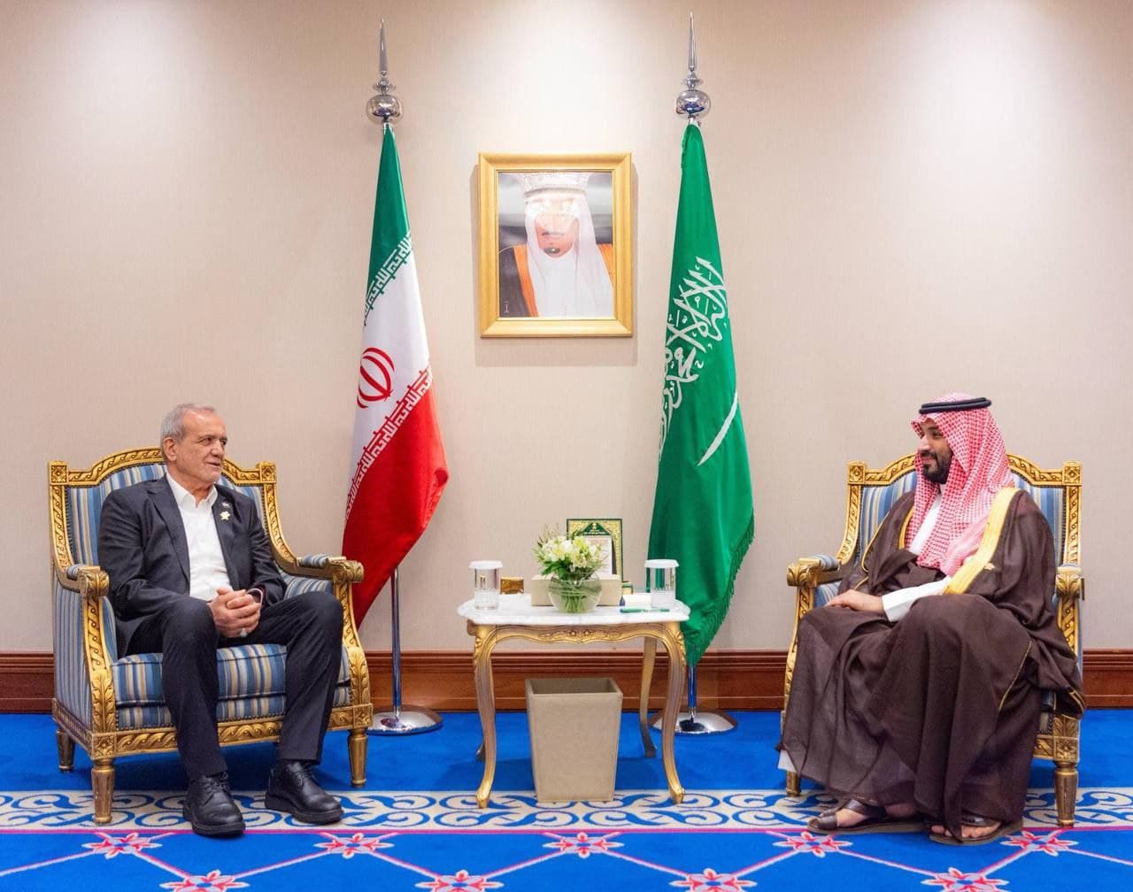 Featured image for: Iranian President Masoud Pezeshkian meets Saudi Crown Prince Mohammad bin Salman in Doha Iranian President Masoud Pezeshkian meets Saudi Crown Prince Mohammad bin Salman in Doha
