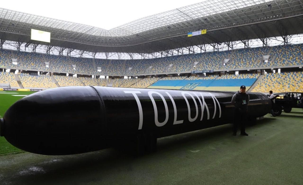 Featured image for: Ukraine unveils TOLOKA underwater drone at Defense Tech Valley 2025 summit Ukraine unveils TOLOKA underwater drone at Defense Tech Valley 2025 summit