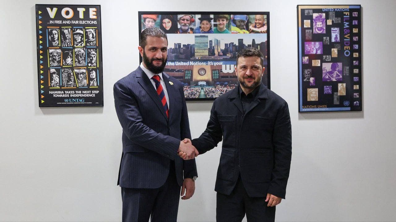 Featured image for: Ukrainian President Zelensky meets Syrian Interim President al-Sharaa at UN Ukrainian President Zelensky meets Syrian Interim President al-Sharaa at UN