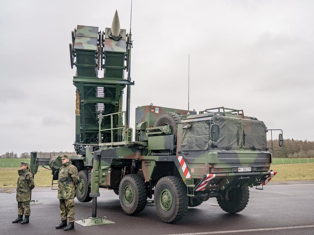 Featured image for: Ukraine receives additional Patriot air defense systems from Germany Ukraine receives additional Patriot air defense systems from Germany