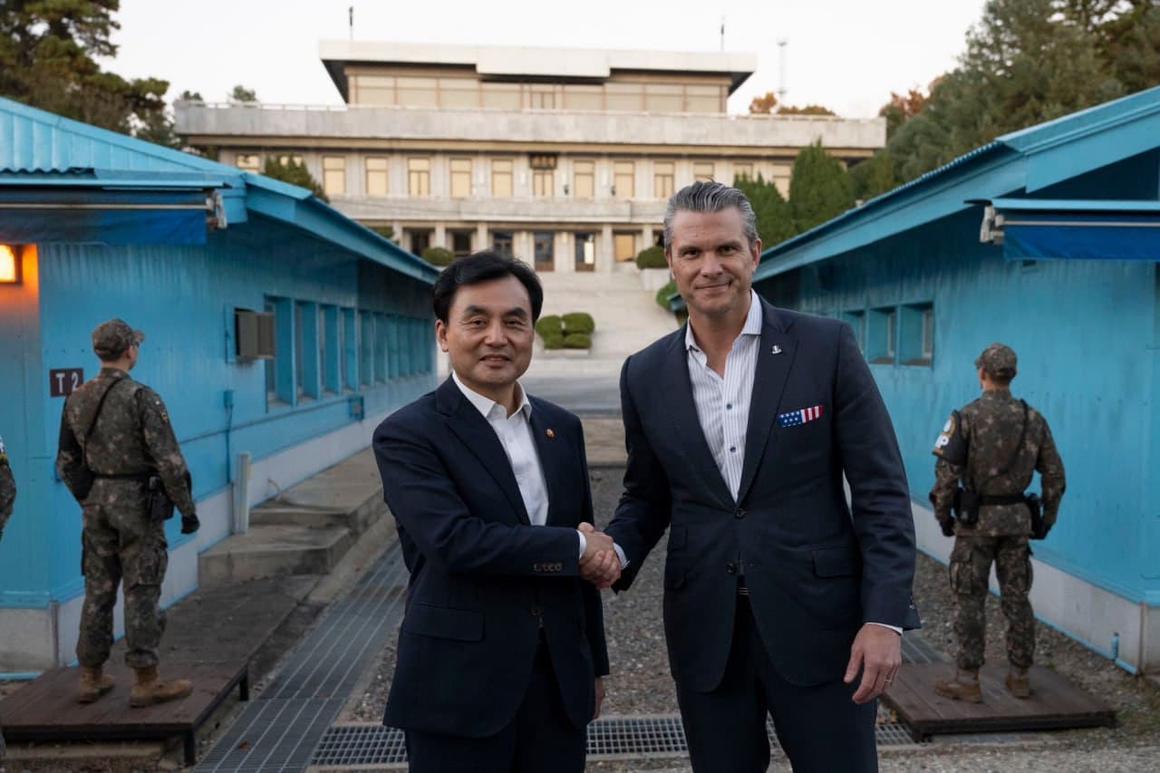 Featured image for: U.S. War Secretary Pete Hegseth Tours DMZ Ahead of Troop Role Talks U.S. War Secretary Pete Hegseth Tours DMZ Ahead of Troop Role Talks