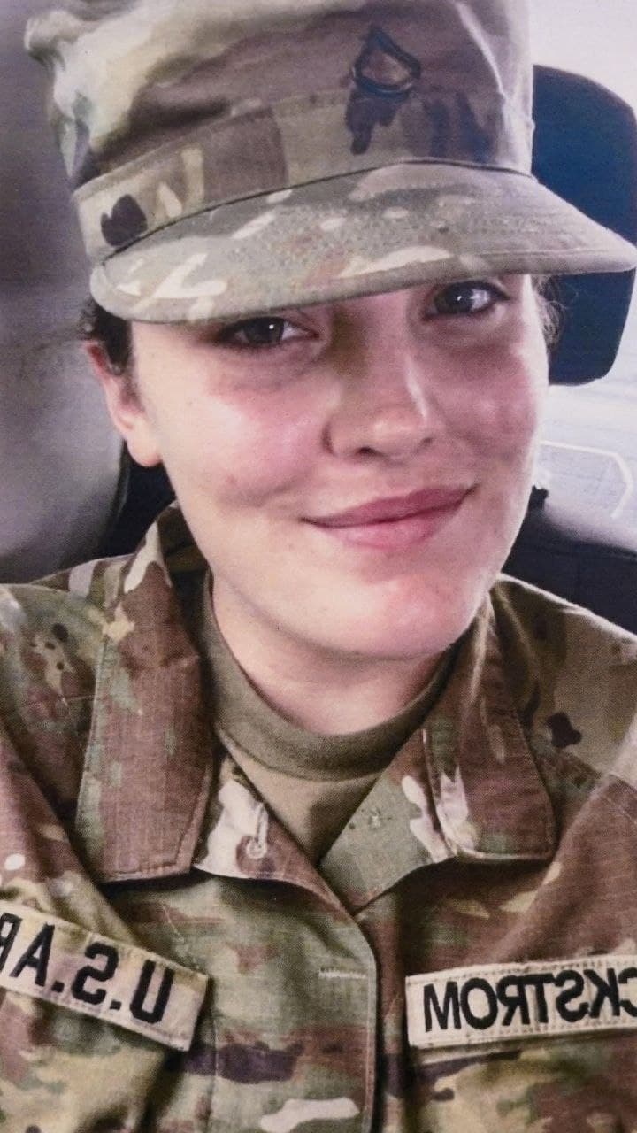 Featured image for: 20-year-old National Guard member Sarah Beckstrom dies from injuries 20-year-old National Guard member Sarah Beckstrom dies from injuries