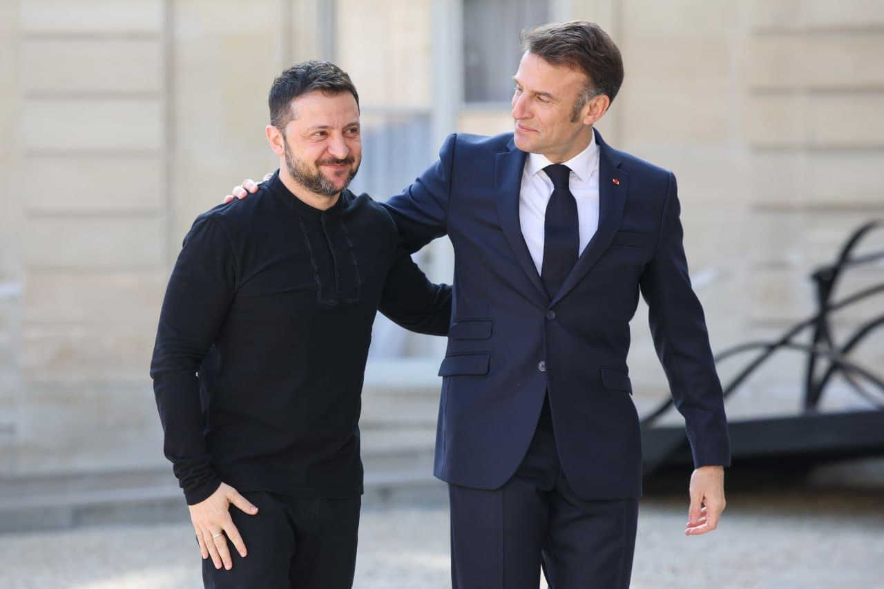 Featured image for: Macron to host Zelensky in Paris on Monday for peace talks Macron to host Zelensky in Paris on Monday for peace talks