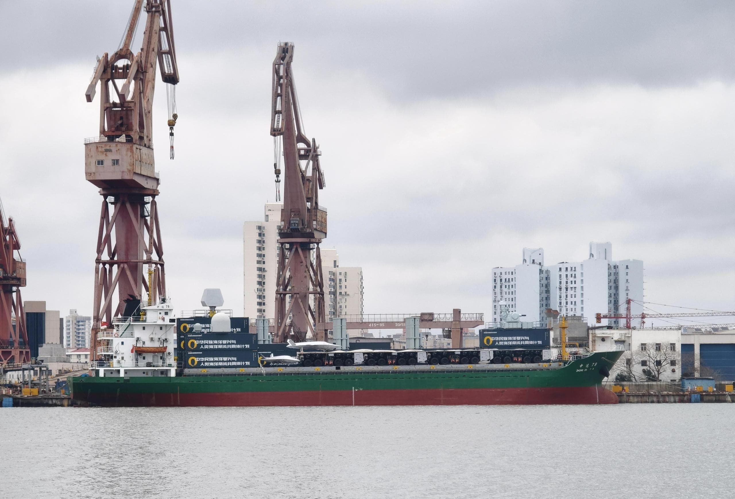 China tests truck-mounted electromagnetic catapult on container ship