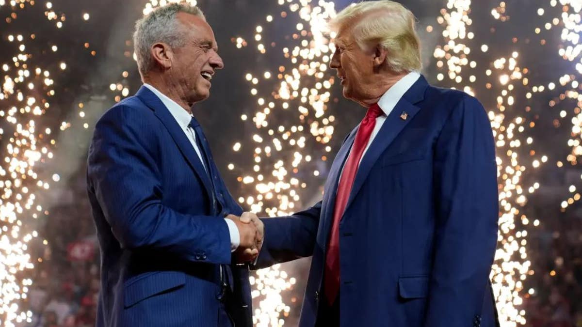 Image for Trump and RFK Jr. Plan to Ban COVID Vaccine by Year-End 2025