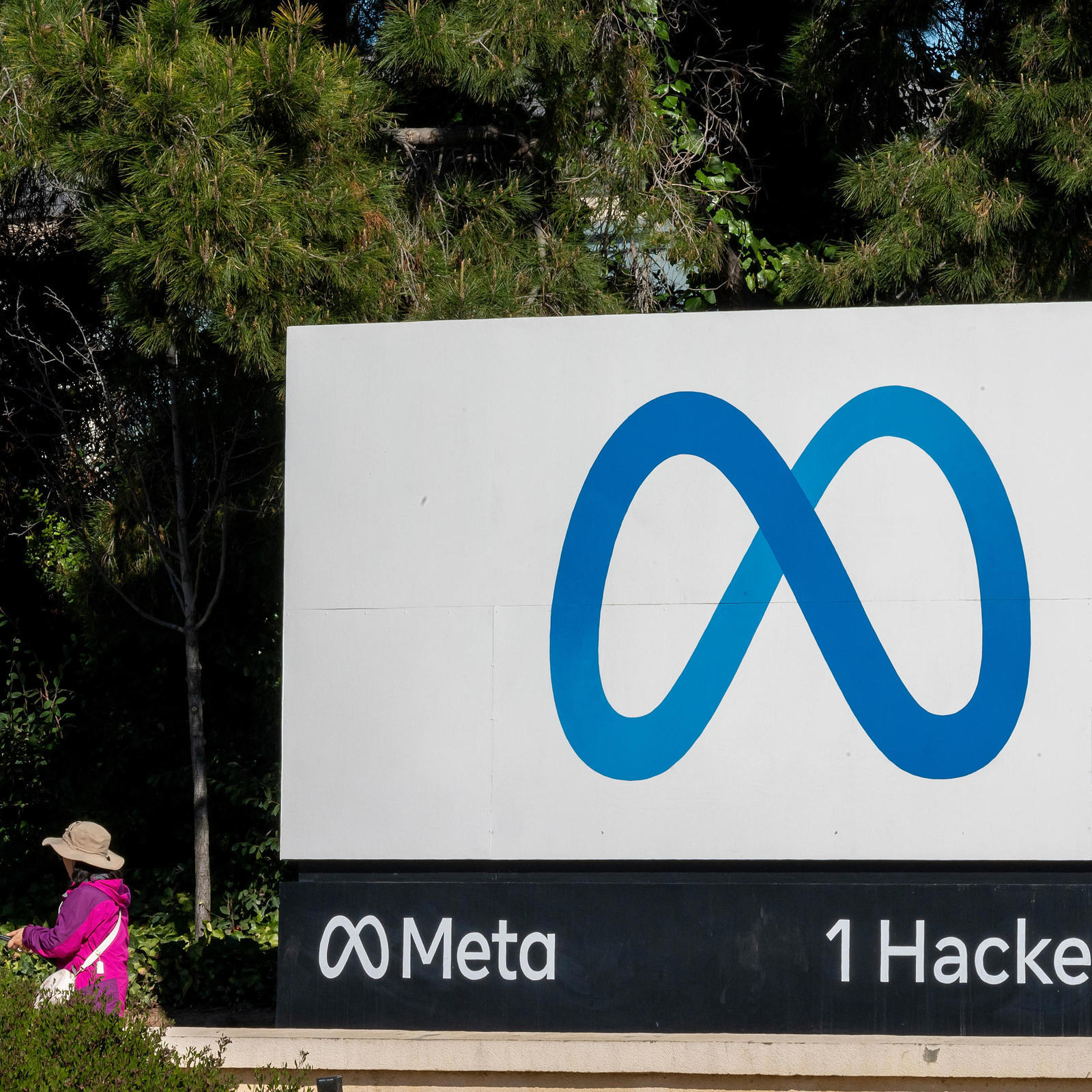 Image for YouTube to pay Trump $24.5 million to settle 2021 lawsuit