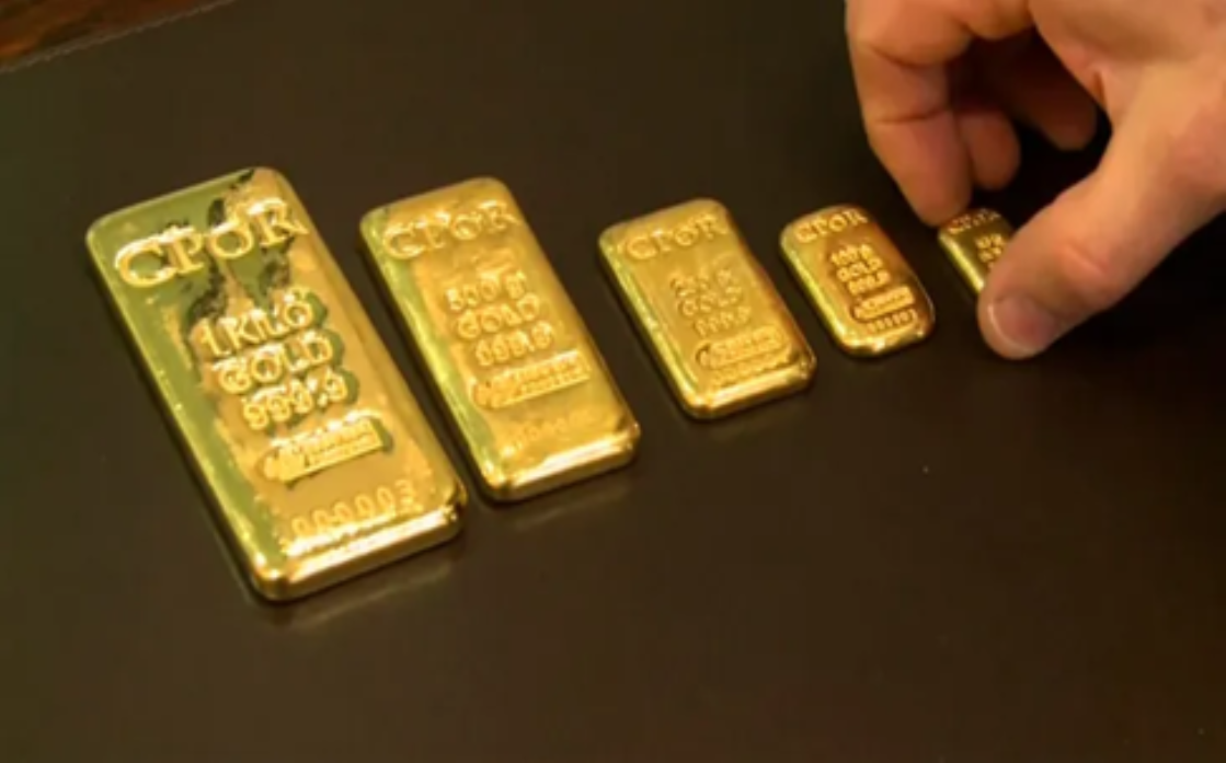 Image for Gold prices surge past $4,000 for the first time