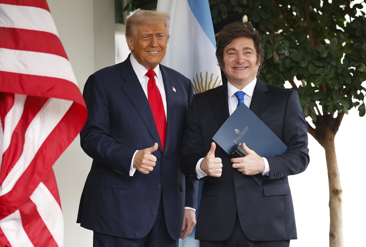 Image for Trump considers $20 billion support package for Argentina, totaling $40 billion