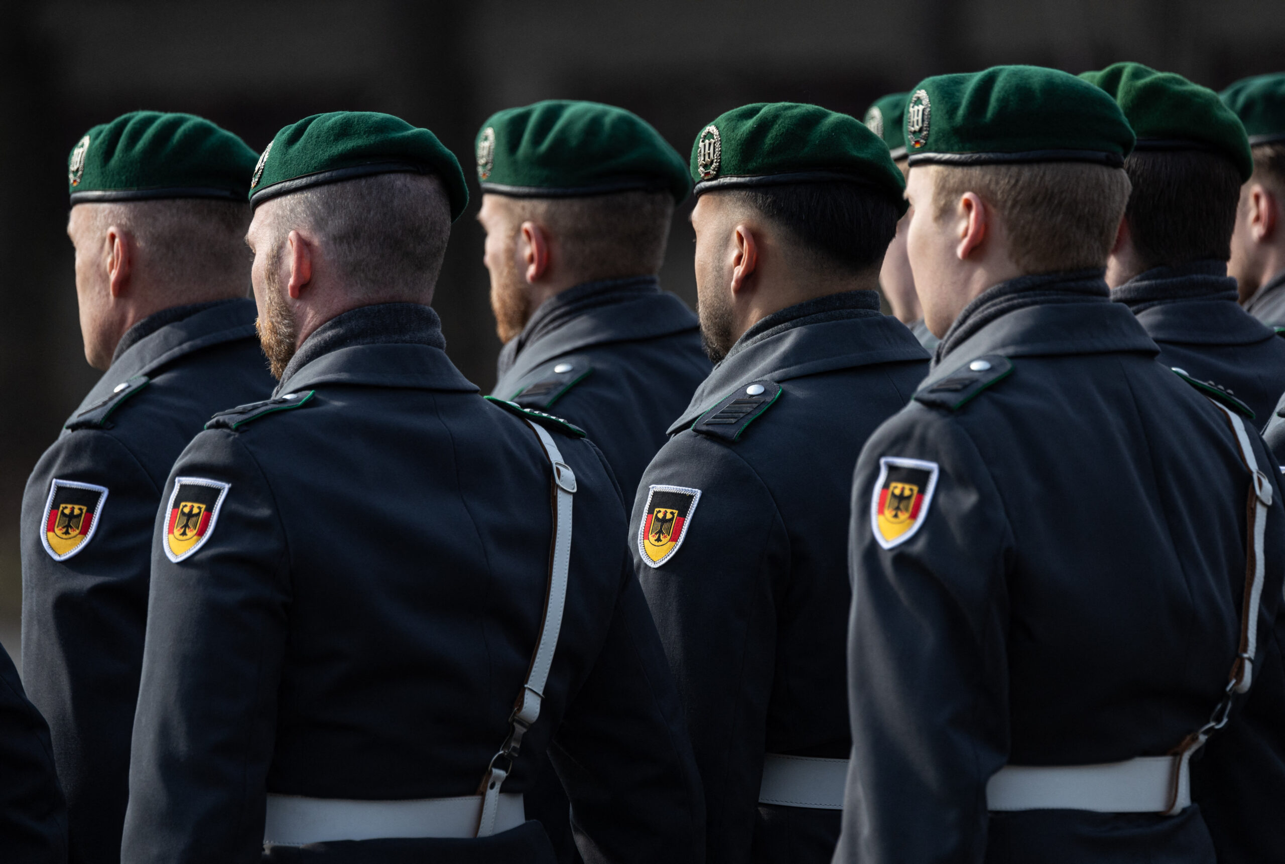 Image for Germany to medically screen all 18-year-old men for military service