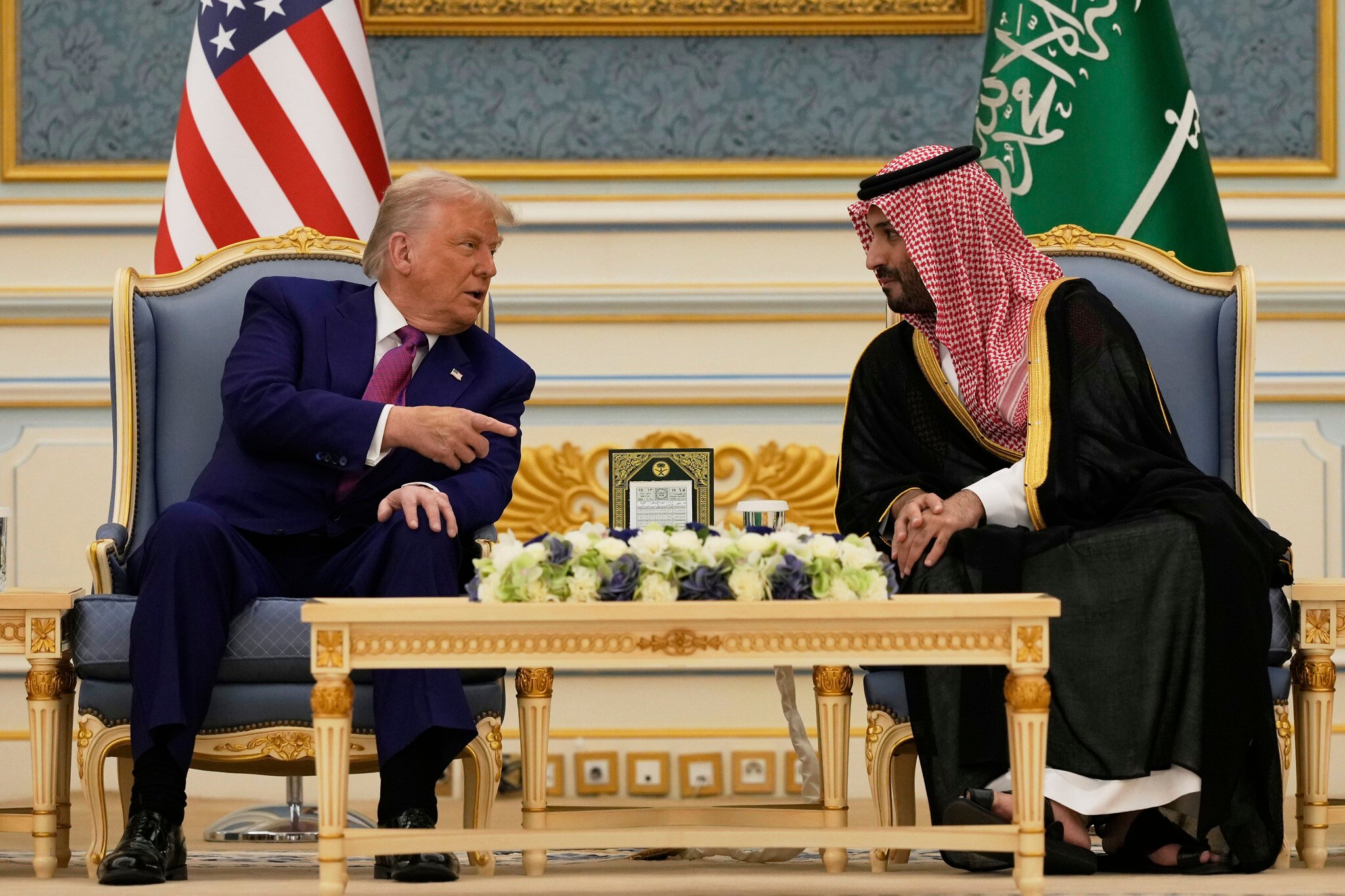 Image for Saudi crown prince to meet with Trump today to discuss F-35 purchase