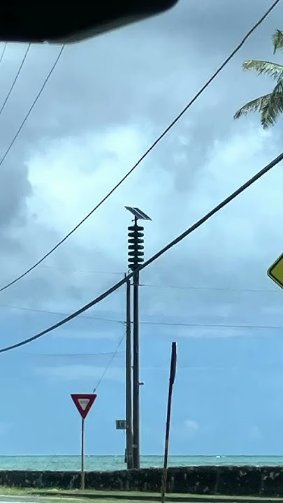 Image for Hawaii Activates Final Tsunami Sirens: Residents Urged to Seek Higher Ground Now
