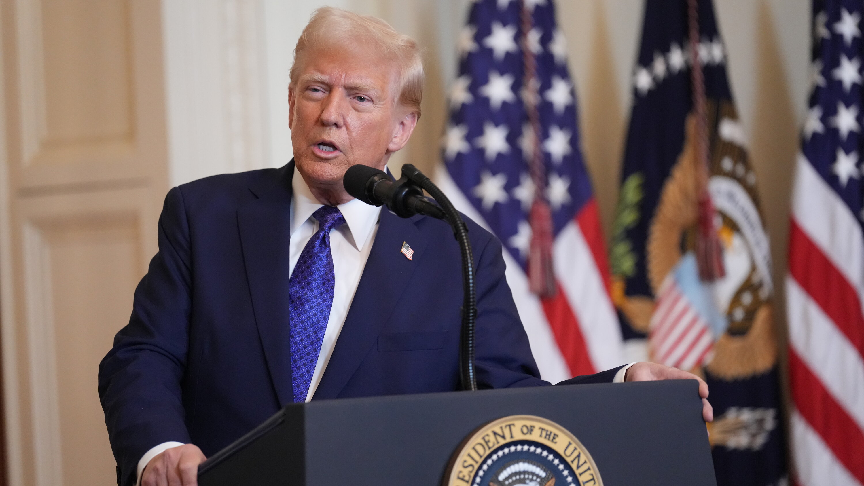 Image for Trump Unleashes 35% Tariffs on Canada and 39% on Switzerland, Sparking Trade Tensions