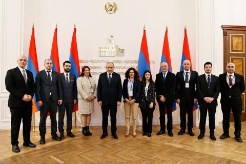 Image for Armenia and Azerbaijan Forge Historic Peace Deal at White House, Opening Key Transit Routes