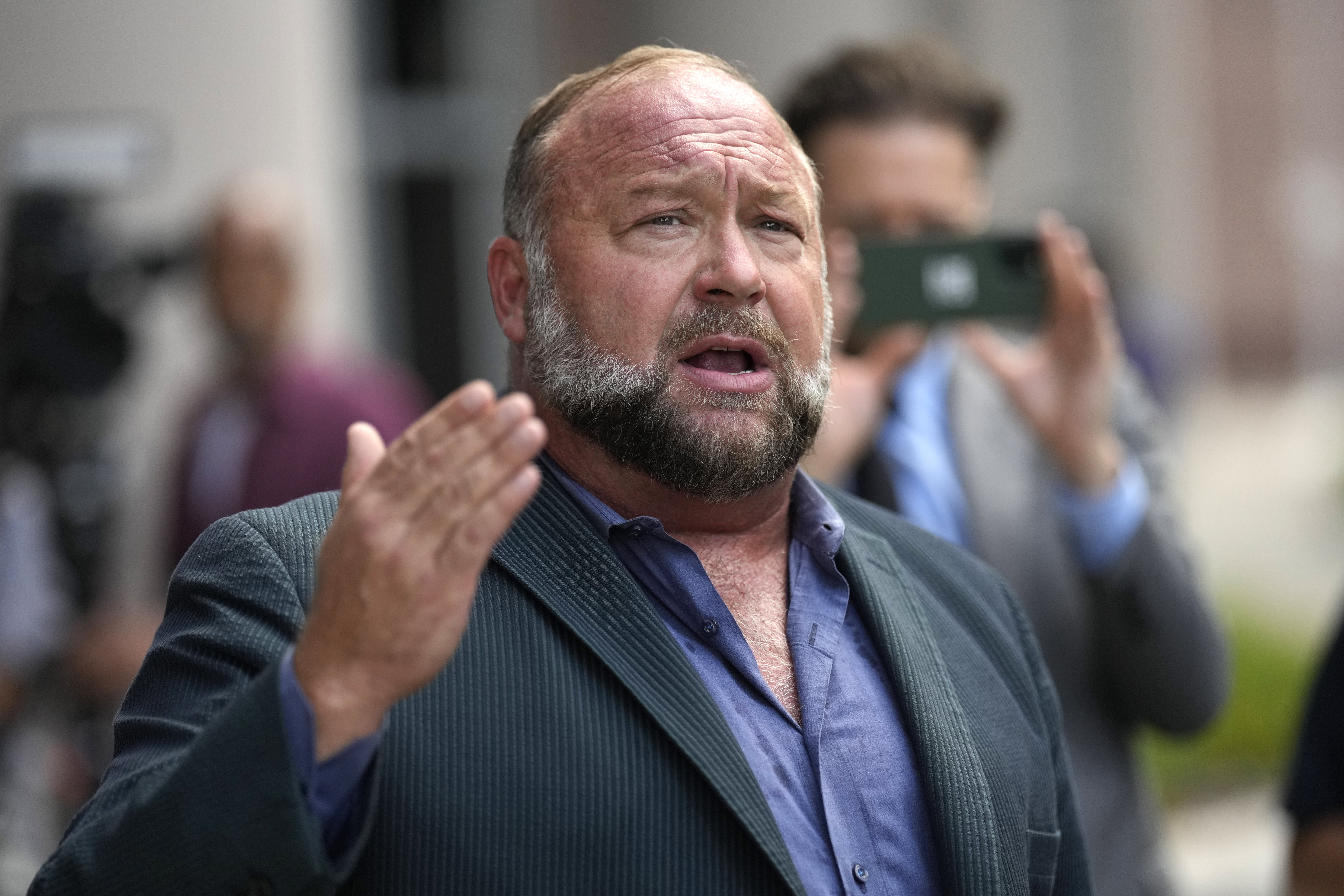 Image for Alex Jones Ordered to Liquidate Infowars Assets to Settle $1.3 Billion Debt to Sandy Hook Families