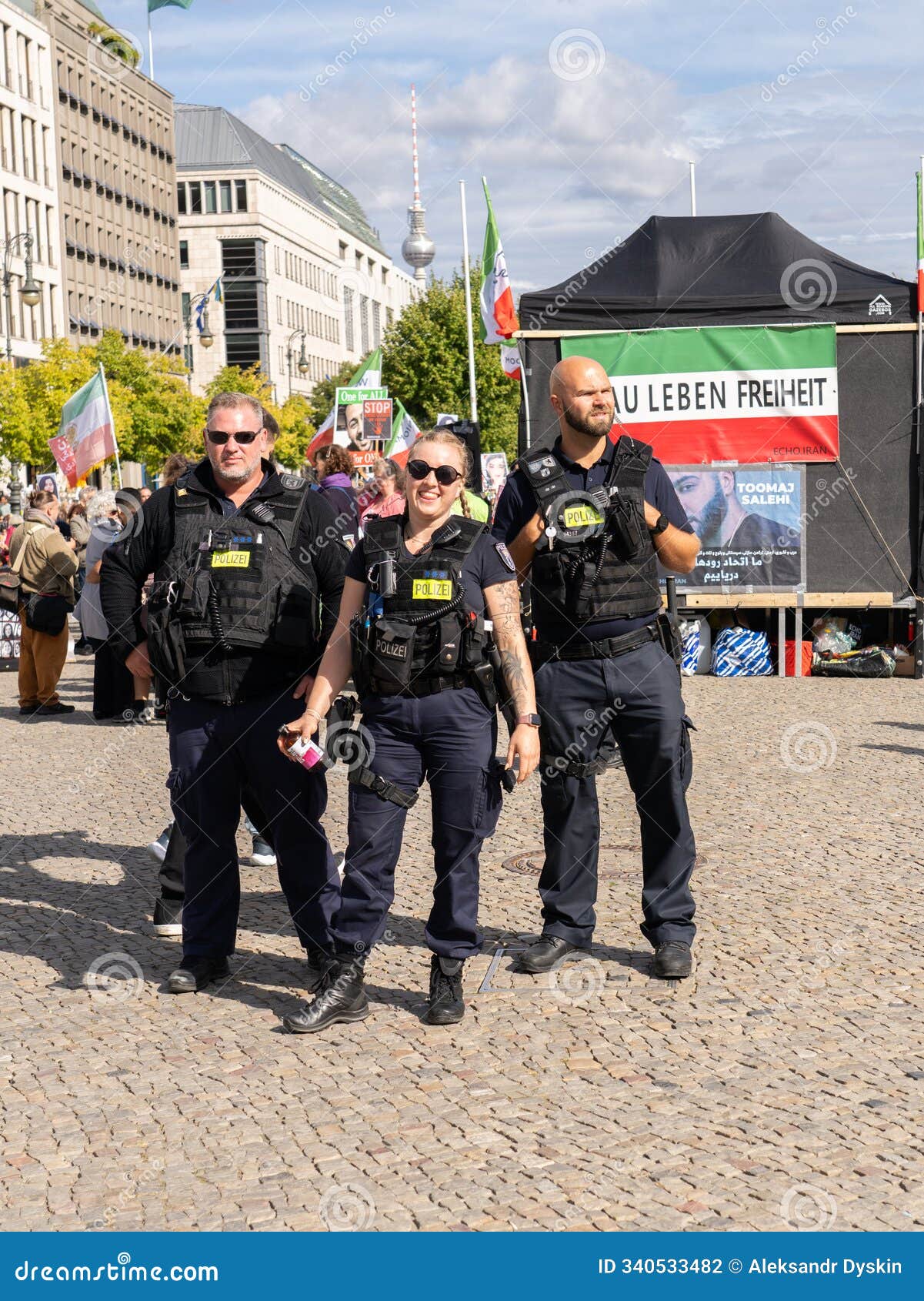 Image for Over Half of Berlin Police Candidates Lack Adequate German Skills