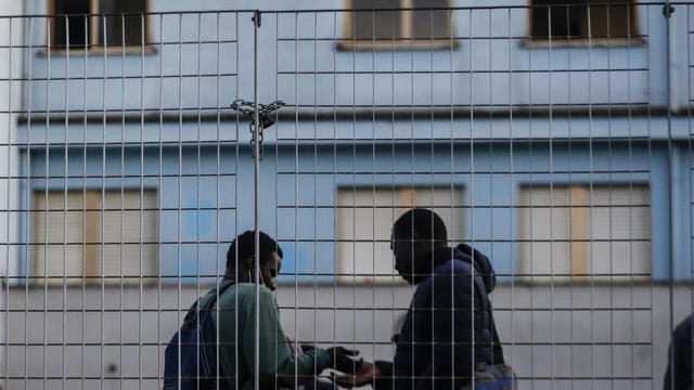 Image for Rome Seeks Host Families for Migrants Without Financial Aid