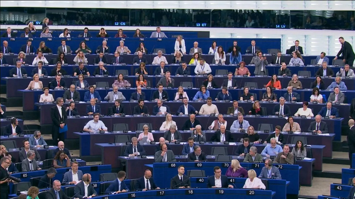 Image for EU Parliament to Observe Silence Following Right-Wing Demands