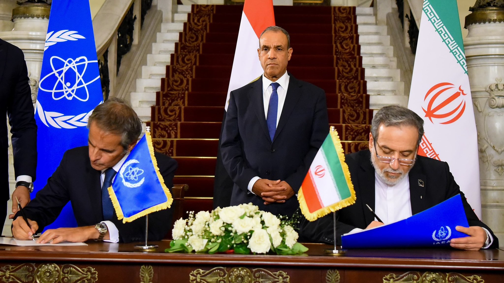 Image for Iran suspends all cooperation with IAEA after E3 sanctions