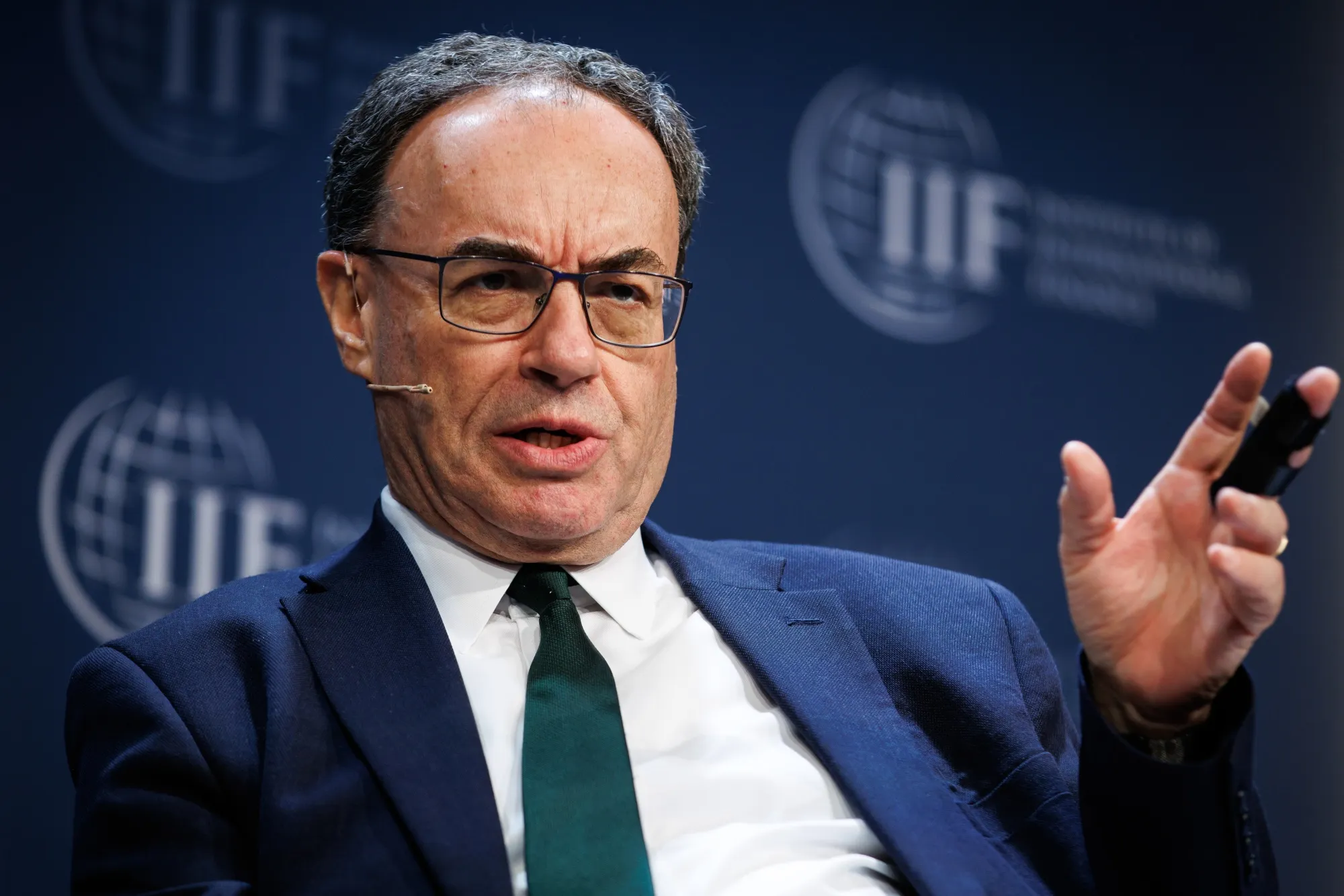 Image for Bank of England governor warns of sub-prime crisis echoes in US credit markets