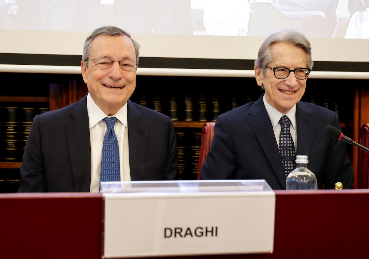 Image for Former Italian PM Mario Draghi calls for