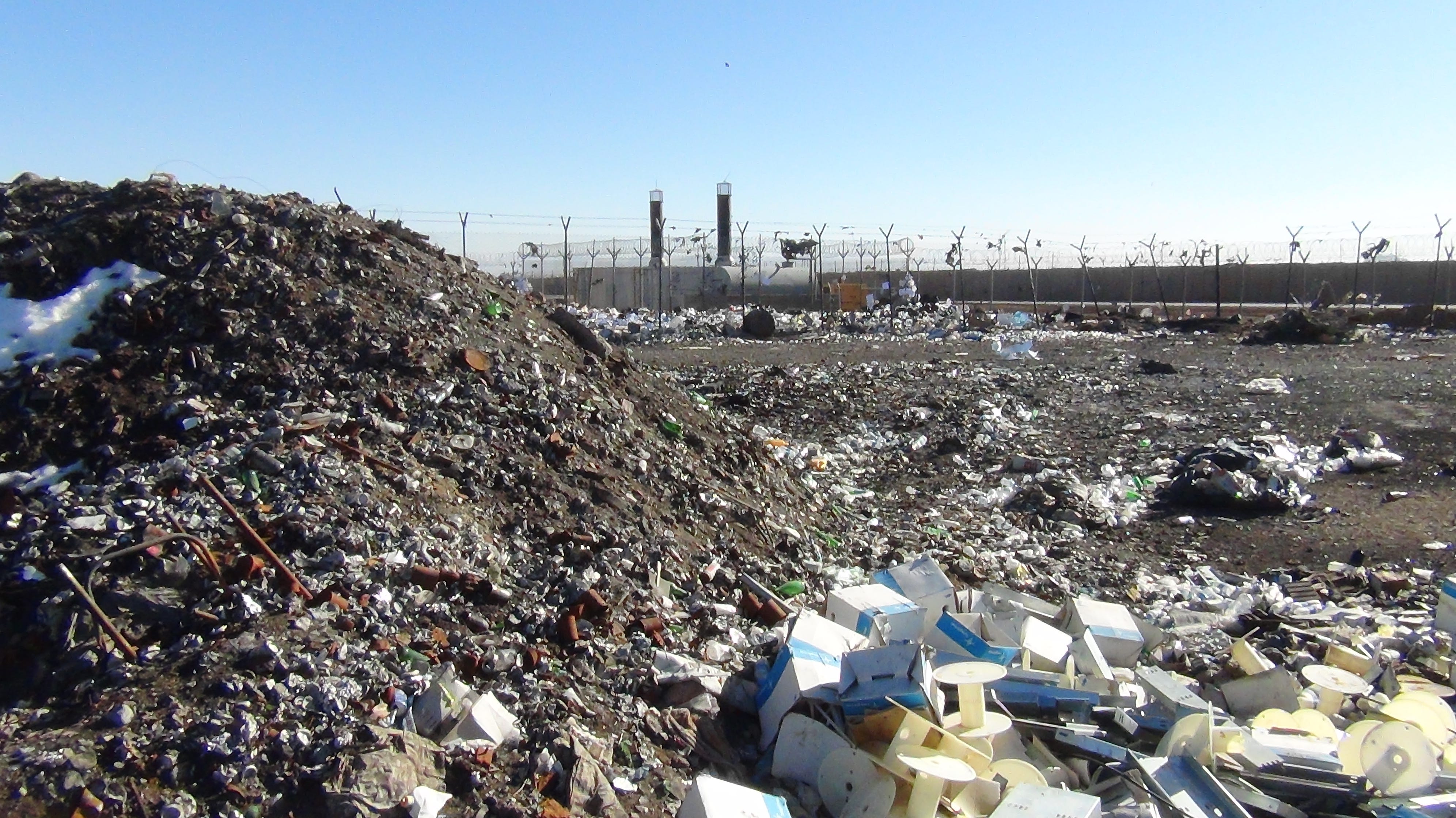 Image for U.S. report finds 20% of Afghan reconstruction funds lost to fraud and waste