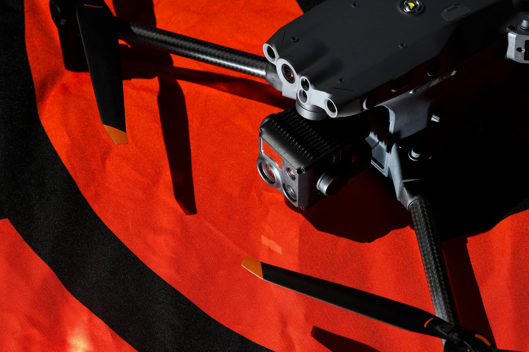 Image for FCC bans new DJI drones, citing national security concerns