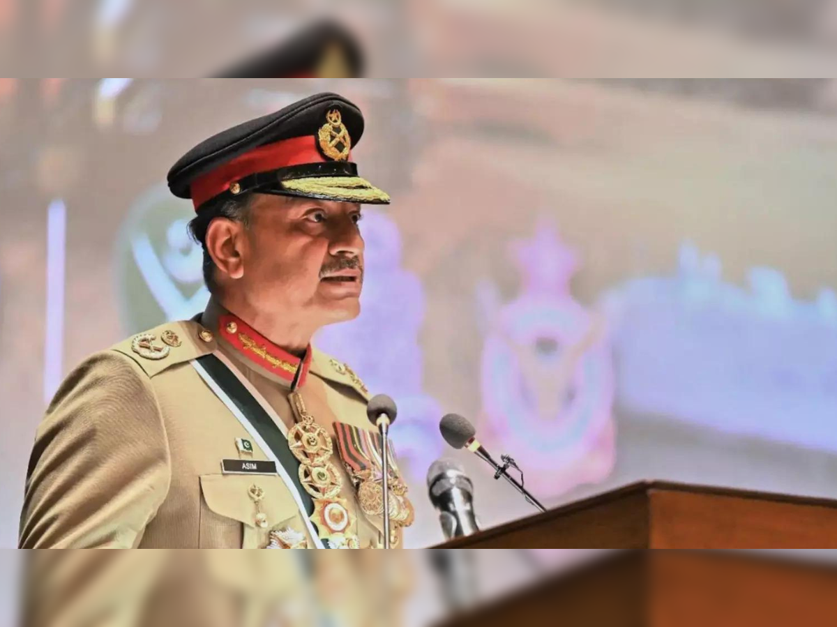 Image for UAE orders Pakistan