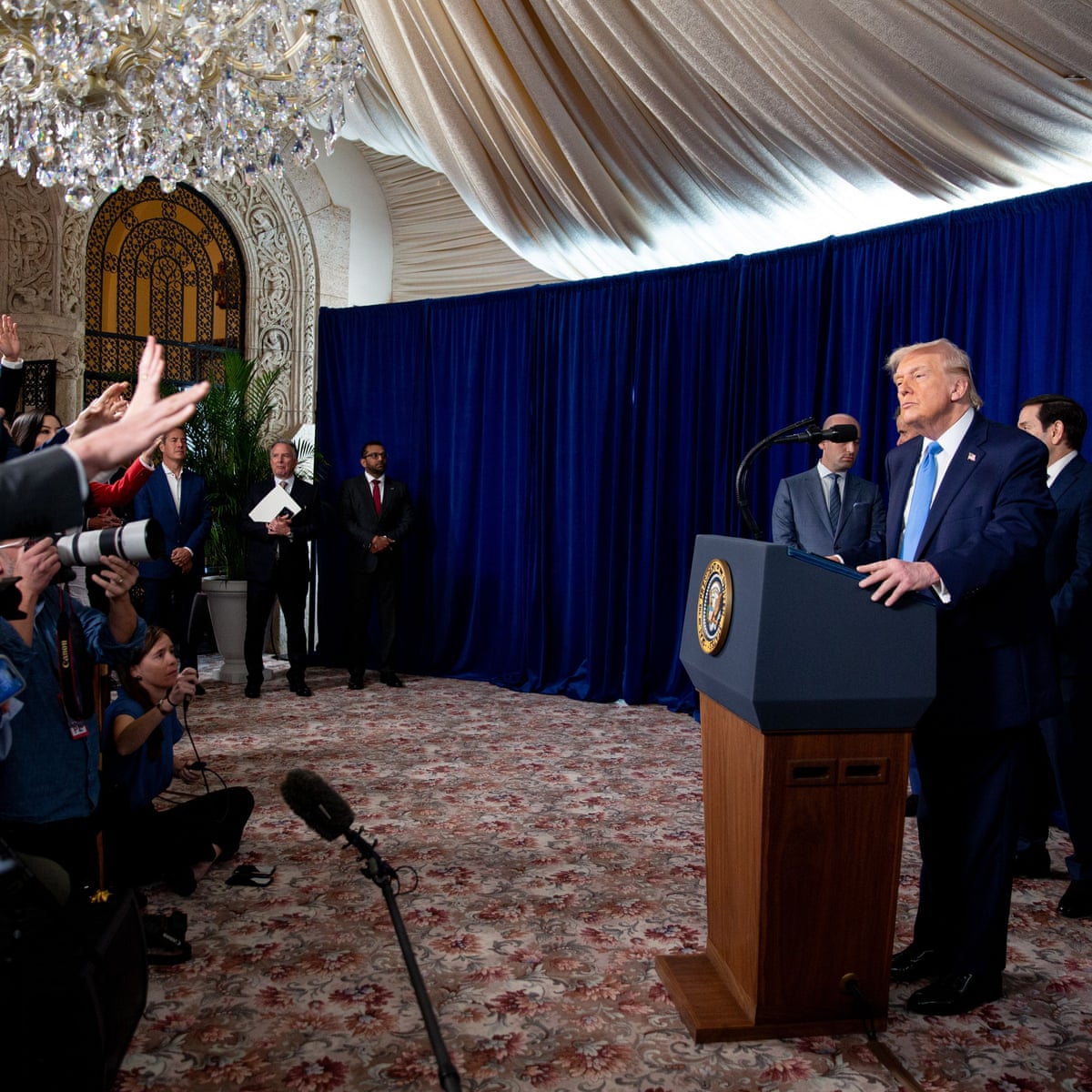 Image for Trump puppet Chavist government allows US oil giants in Venezuela