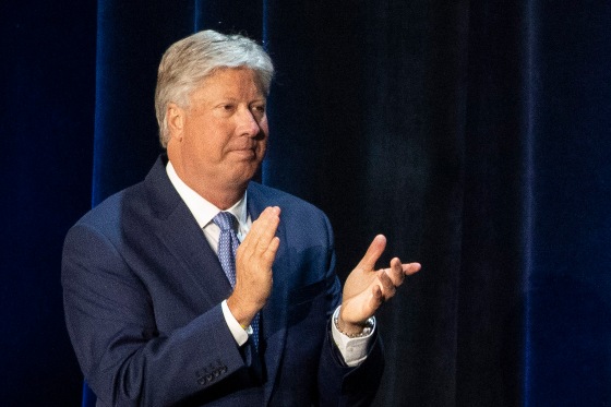 Image for Former Texas megachurch pastor Robert Morris pleads guilty to sexual abuse