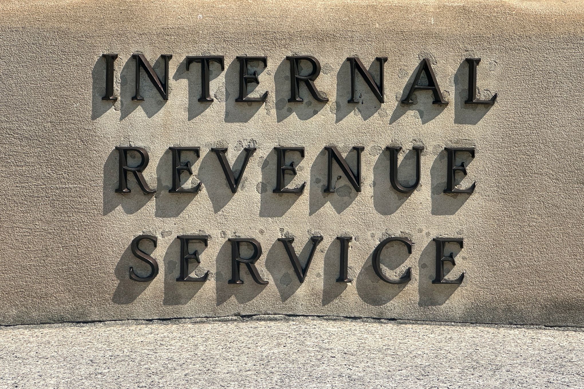 Image for IRS to furlough nearly half of its employees due to government shutdown