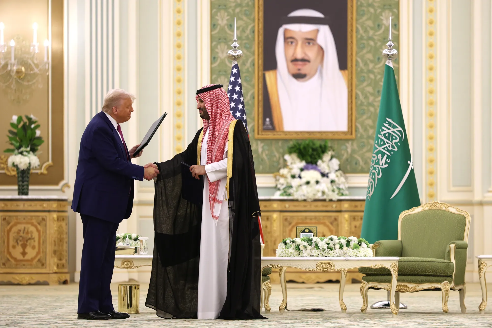 Image for Saudi Arabia to increase US investment to $1 trillion after meeting Trump