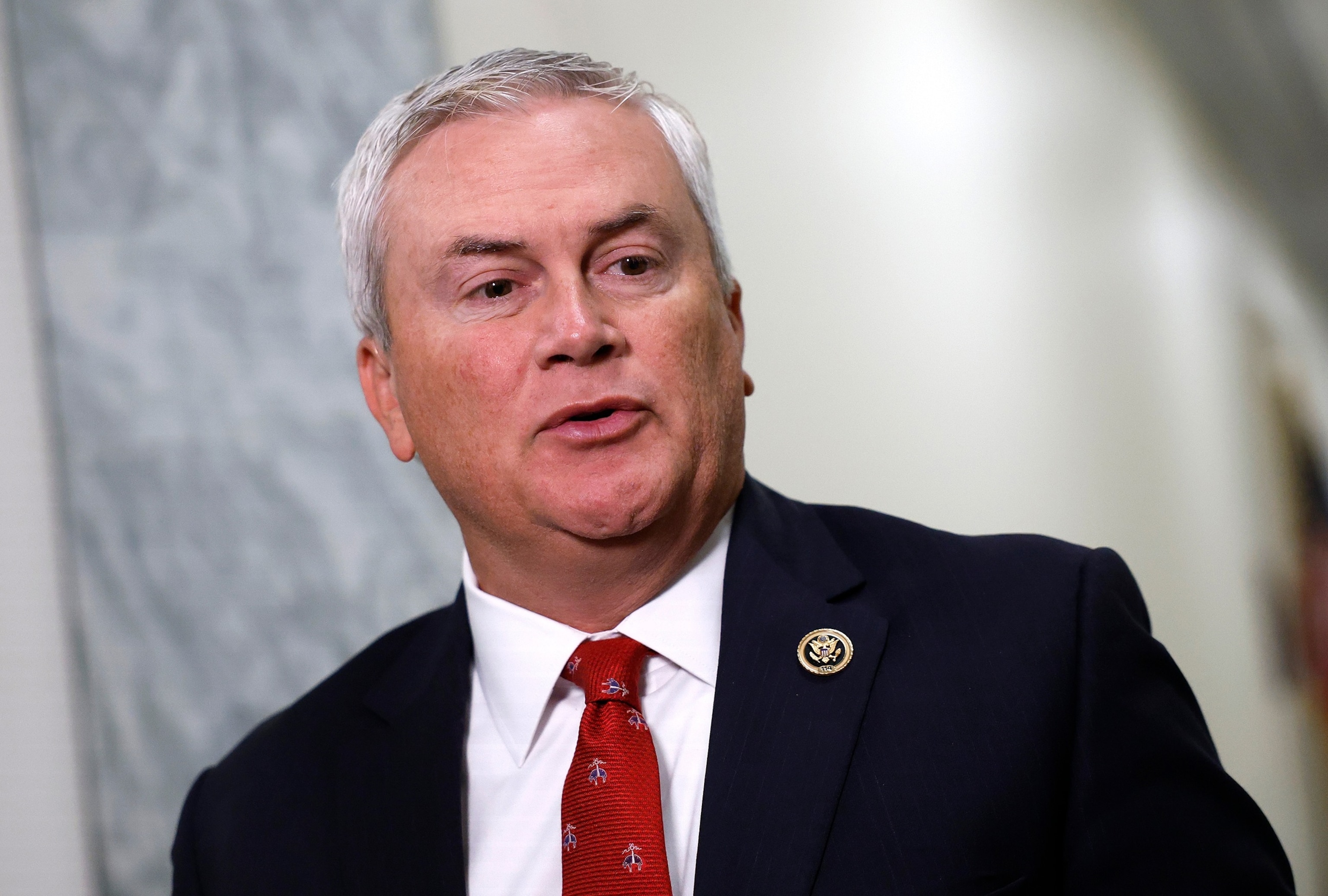 Image for Rep. James Comer orders Bill and Hillary Clinton to testify next month