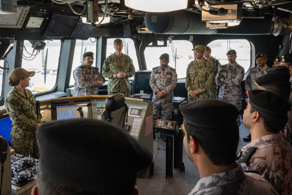 Image for U.S. Air Forces Central and U.S. Naval Forces Central join Qatar exercise