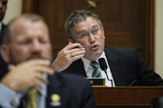 Image for Rep. Thomas Massie says FBI has wrong person for January 6 pipe bomber