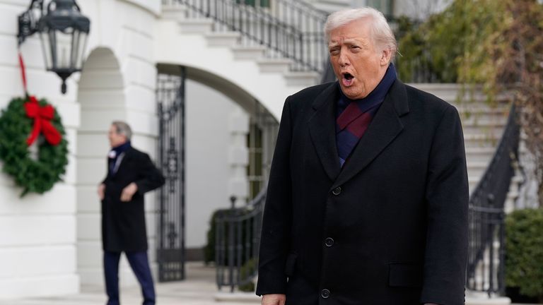 Image for Trump says U.S. will retaliate against ISIS after troops killed in Syria