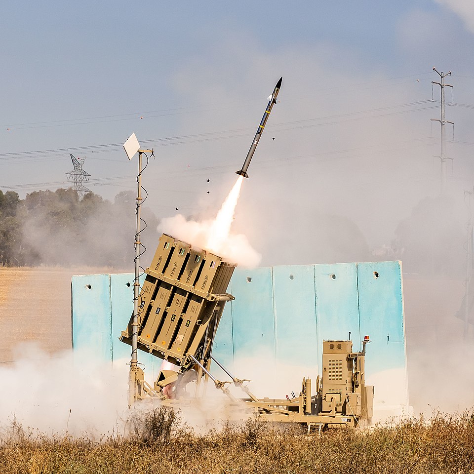 Image for Israeli Air Defenses Successfully Intercept Rocket from Gaza, Preventing Potential Casualties