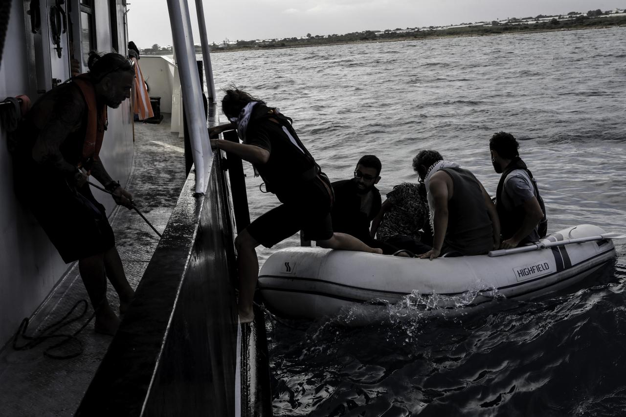 Image for Türkiye evacuates Global Sumud Flotilla passengers after vessel breakdown